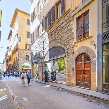 Condotta 16 Apartments-3